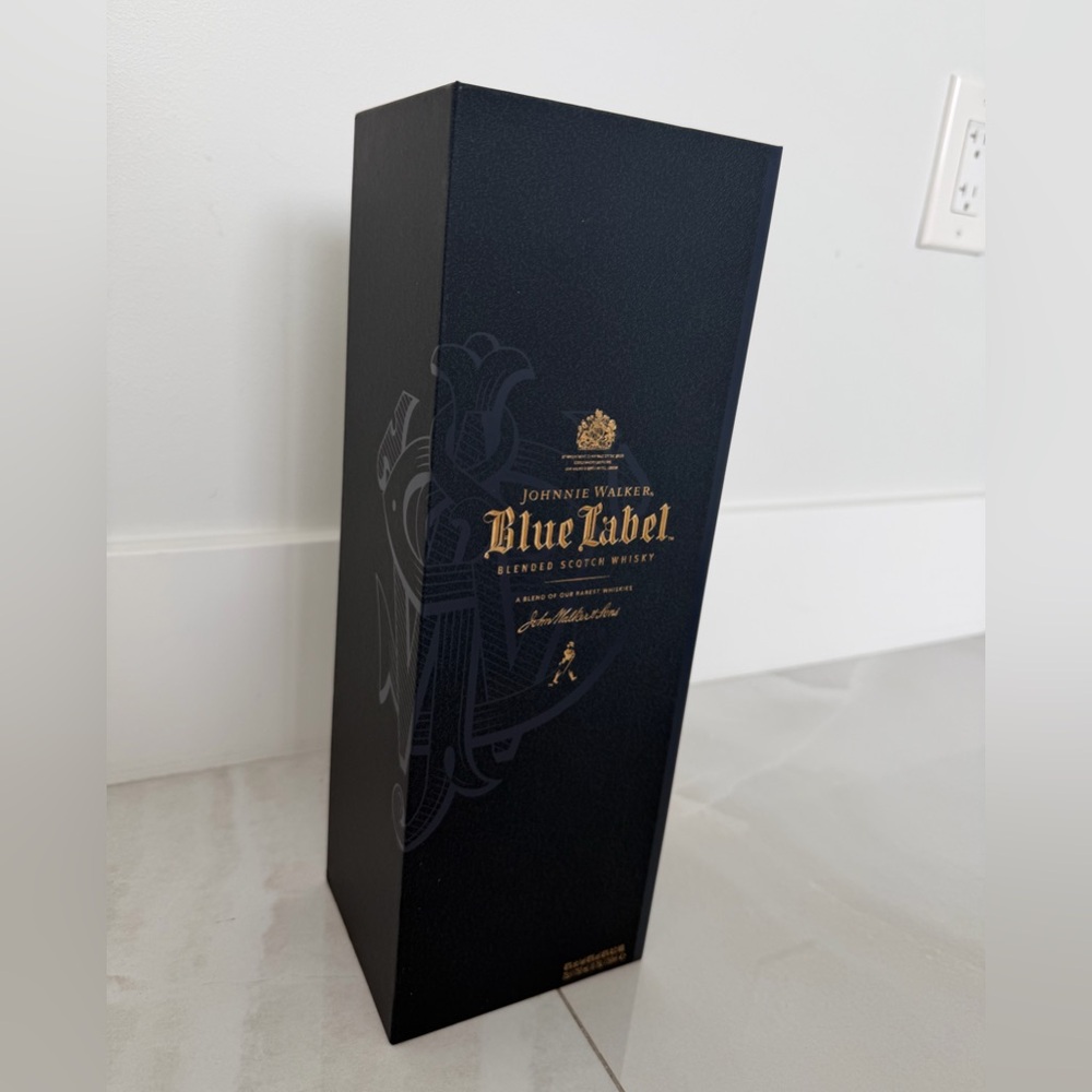 Johnny Walker Blue Label Blended Scotch Whiskey Gift Box